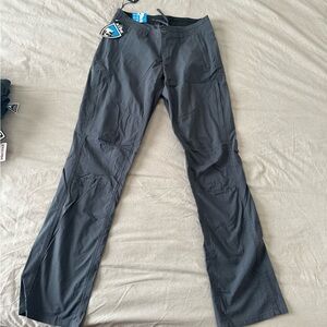 Women’s Kuhl Spire Roll Up Pant